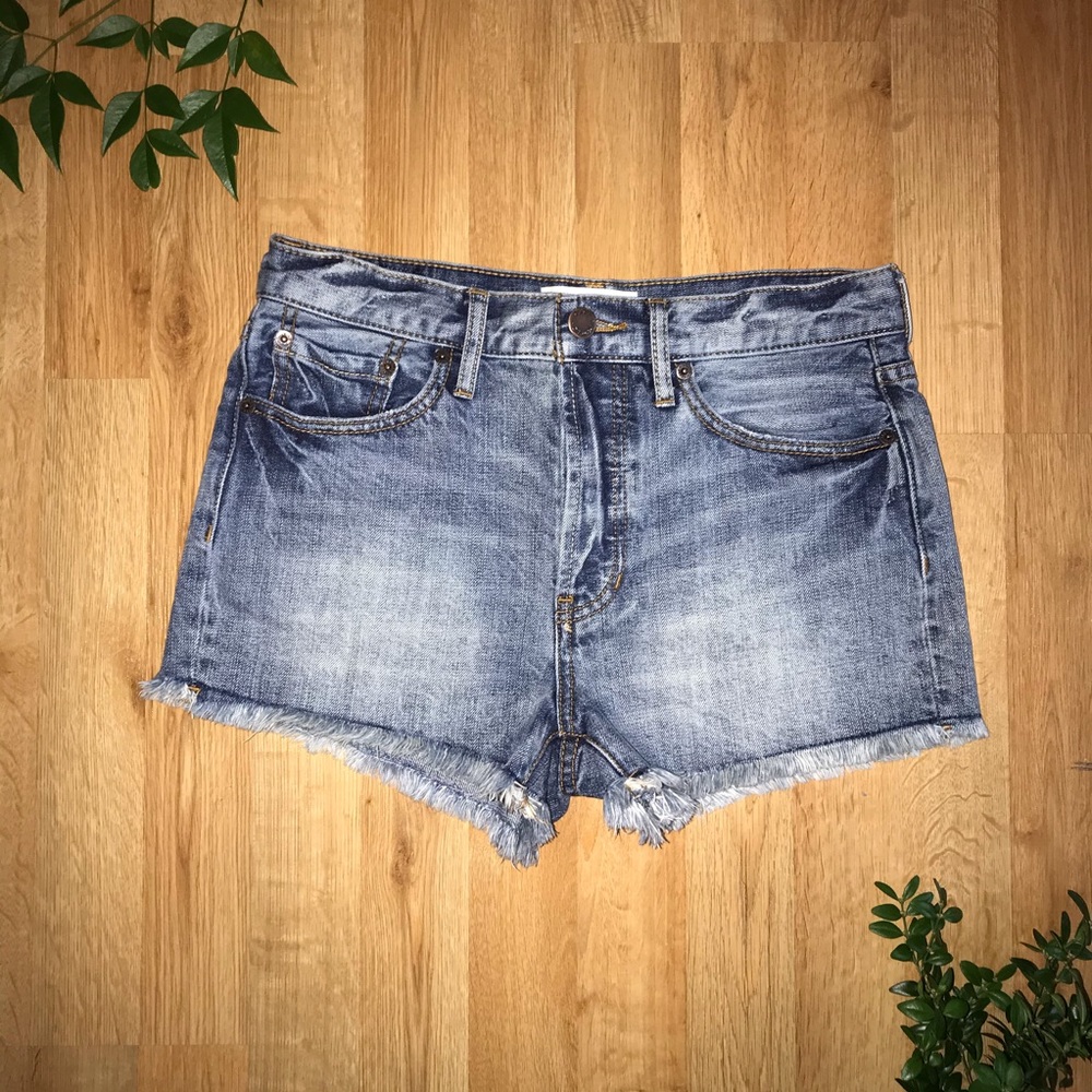 Free People Frayed Shorts Button Fly Closure